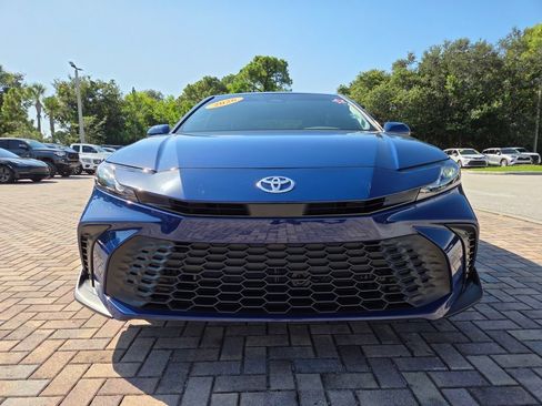 Used 2026 Toyota Camry SE w/ Convenience Package FWD image 2