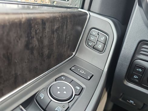 New 2026 Ford F350 Lariat w/ Lariat Ultimate Package image 44