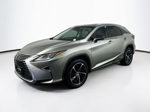 Used 2017 Lexus RX 350 FWD w/ Premium Package image 3