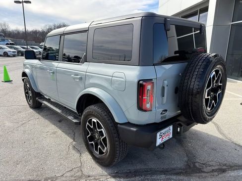 Used 2024 Ford Bronco Outer Banks image 5