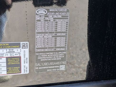 Used 2025 Land Rover Range Rover Sport AWD/4WD image 32