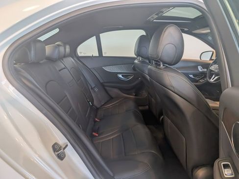 Used 2019 Mercedes-Benz C 300 4MATIC Sedan image 28