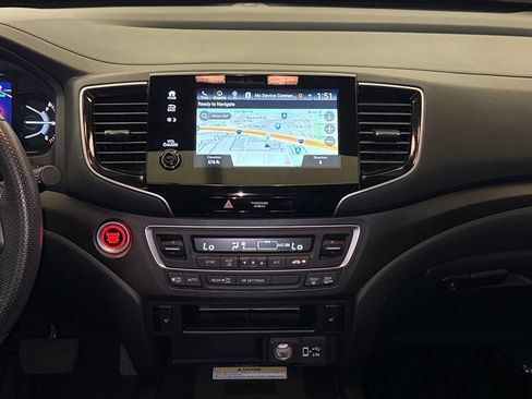 Certified 2022 Honda Passport TrailSport image 15