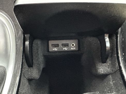 Used 2016 Nissan Maxima Platinum w/ Interior Lighting Package FWD image 18