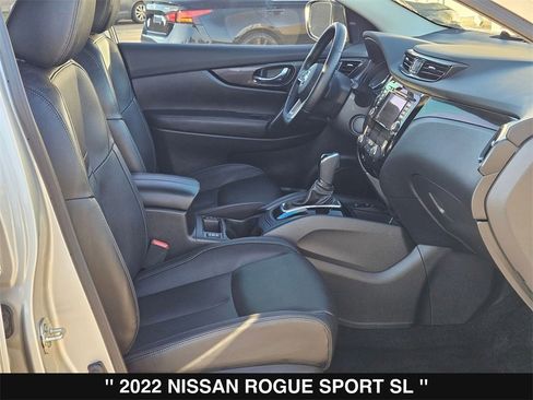 Used 2022 Nissan Rogue Sport SL image 29