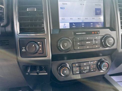 Used 2022 Ford F250 XLT w/ XLT Premium Package AWD/4WD image 48