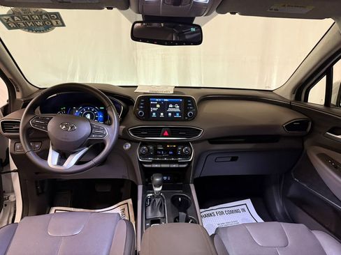 Used 2020 Hyundai Santa Fe SEL w/ Convenience + Premium Package image 3