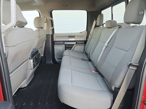 Used 2017 Ford F150 XLT w/ Equipment Group 302A Luxury image 9