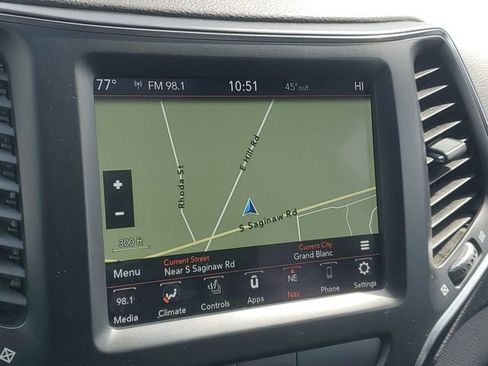 Used 2021 Jeep Cherokee Latitude Lux w/ Sun & Sound Group AWD/4WD image 28