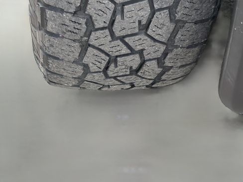Used 2023 Nissan Pathfinder Rock Creek AWD/4WD image 42