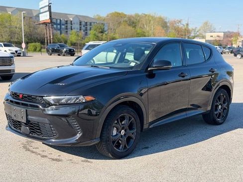 Used 2024 Dodge Hornet R/T Plus w/ R/T Blacktop Package image 3