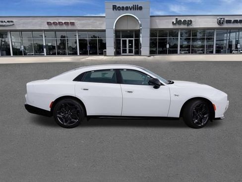 New 2027 Dodge Charger R/T AWD/4WD image 2