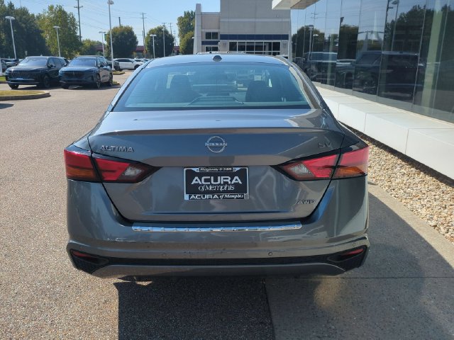 Used 2023 Nissan Altima 2.5 SV AWD/4WD image 5