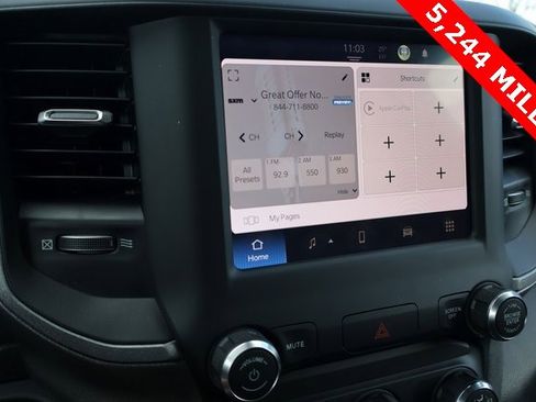 Used 2024 RAM 2500 Tradesman w/ Chrome Appearance Group image 25