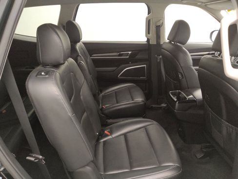 Used 2020 Kia Telluride S AWD/4WD image 19