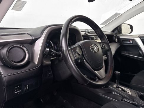 Used 2016 Toyota RAV4 XLE image 13