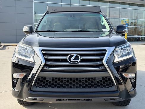 Used 2019 Lexus GX 460 Premium w/ Premium Package AWD/4WD image 4