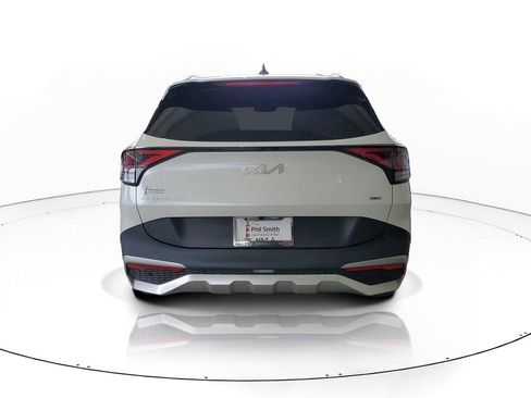 Used 2023 Kia Sportage EX AWD/4WD image 5