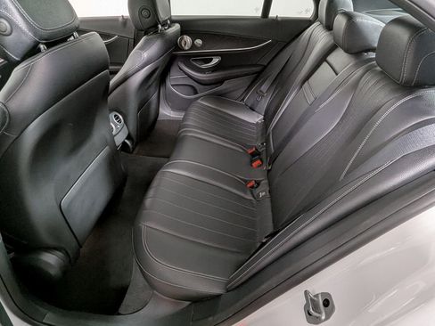 Used 2022 Mercedes-Benz E 350 4MATIC Sedan image 42