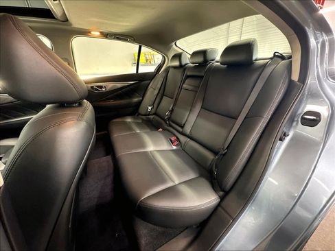 Used 2015 INFINITI Q50 Premium w/ Navigation Package RWD image 27