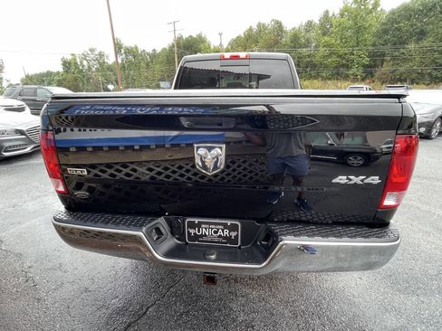 Used 2019 RAM 1500 Classic SLT image 6