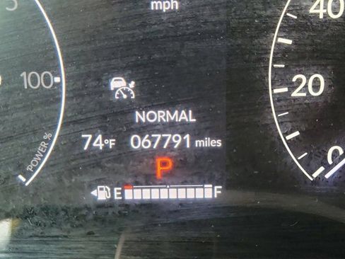 Used 2024 Honda CR-V Sport image 23