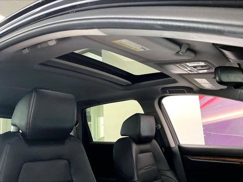 Used 2021 Honda CR-V EX-L image 27