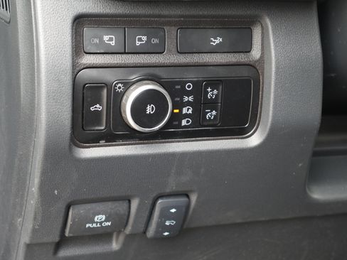 Certified 2024 Ford F350 Lariat w/ FX4 Off-Road Package AWD/4WD image 5