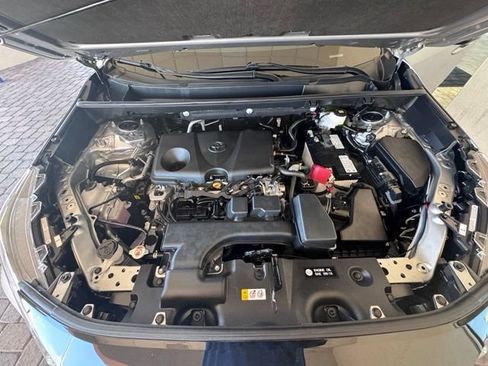 Used 2025 Toyota RAV4 LE AWD/4WD image 22