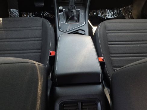 Certified 2023 Volkswagen Tiguan S FWD image 25