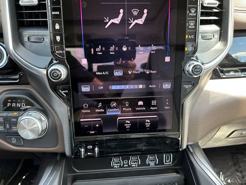 New 2026 RAM 1500 Laramie AWD/4WD image 27