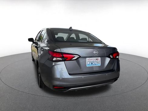 Used 2025 Nissan Versa SV FWD image 11