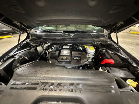 Used 2024 RAM 3500 Tradesman w/ Towing Technology Group AWD/4WD image 28