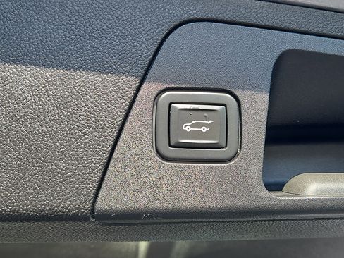 Used 2020 Buick Envision Preferred AWD/4WD image 8