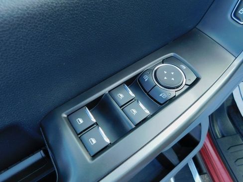 Used 2025 Ford F350 XLT image 27