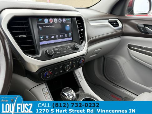 Used 2018 GMC Acadia SLT image 25
