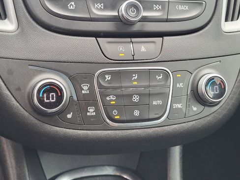 Used 2024 Chevrolet Malibu LT image 22