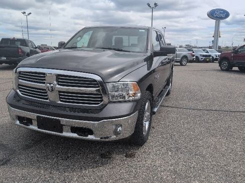 Used 2019 RAM 1500 Big Horn AWD/4WD image 2