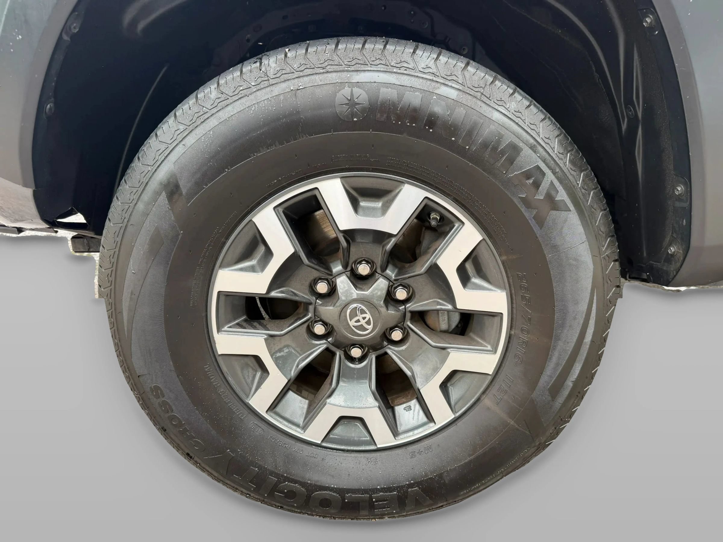 Used 2019 Toyota Tacoma TRD Off-Road RWD image 31
