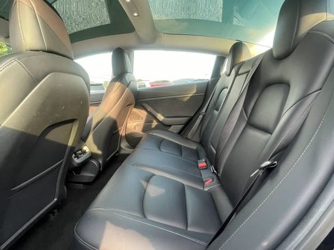 Used 2021 Tesla Model 3 Standard Range Plus RWD image 40