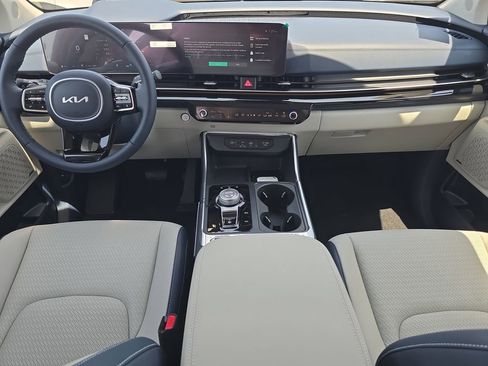 New 2026 Kia Carnival SX Prestige FWD image 13