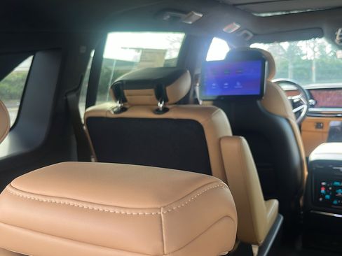 New 2025 Cadillac Escalade IQ Luxury 2 image 45