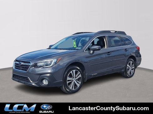 Used 2018 Subaru Outback 2.5i Limited AWD/4WD image 1