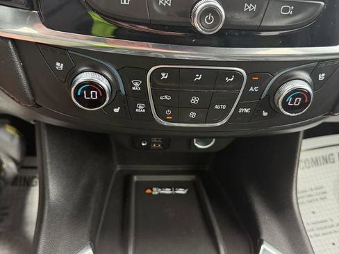 Used 2023 Chevrolet Traverse Premier w/ Redline Edition FWD image 18