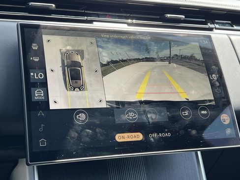 Used 2024 Land Rover Range Rover Autobiography AWD/4WD image 24