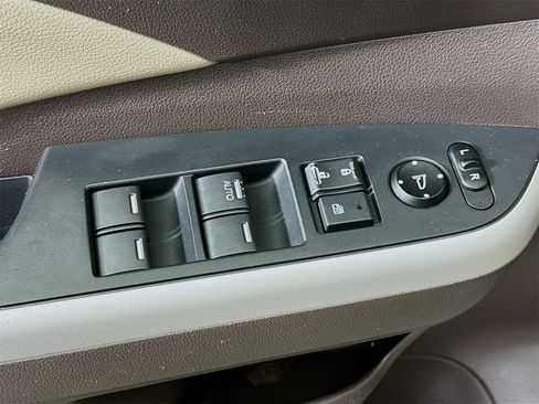 Used 2012 Honda CR-V EX-L image 18