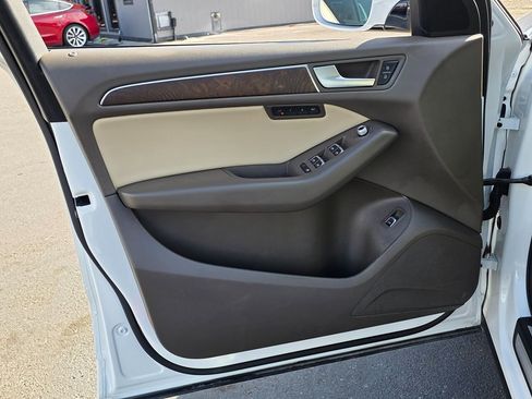 Used 2015 Audi Q5 2.0T Premium Plus w/ Technology Package image 23