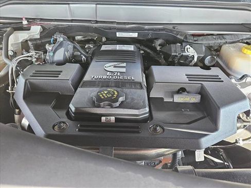 Used 2022 RAM 2500 Laramie w/ Night Edition AWD/4WD image 22