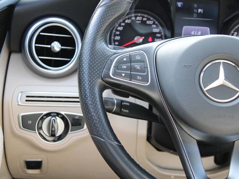 Used 2016 Mercedes-Benz C 300 4MATIC Sedan image 39