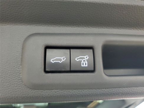 Used 2023 Toyota Sequoia Capstone AWD/4WD image 8